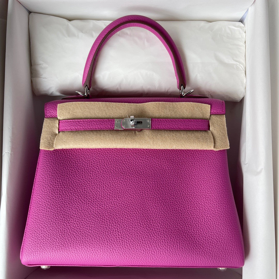 Hermès Magnolia Kelly 25  Togo Palladium Hardware