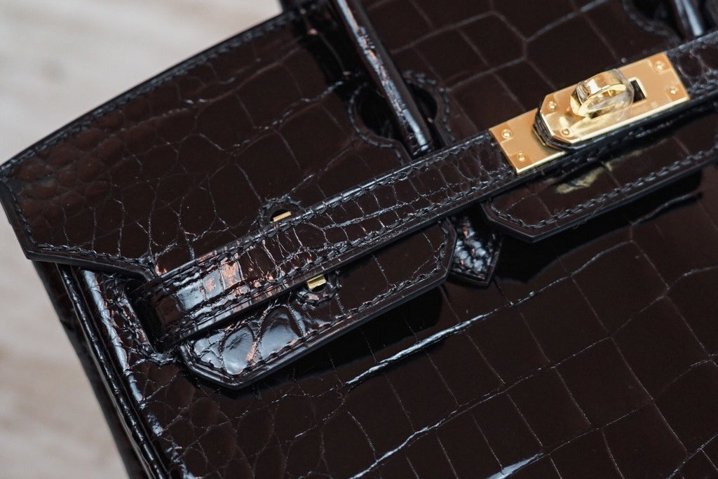 Hermes Birkin 25cm Black Shinny Alligator with Gold hardware
