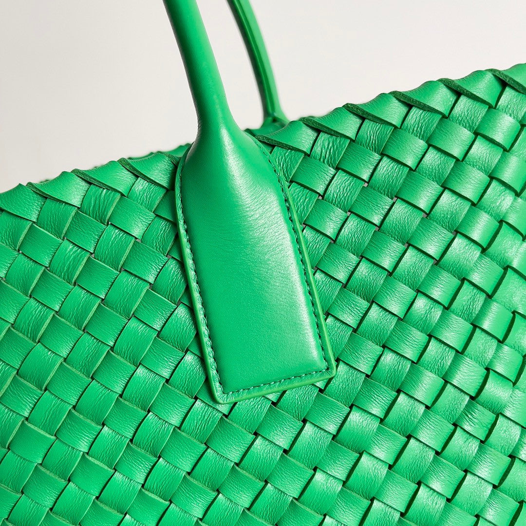 Bottega Veneta Small Cabat Green