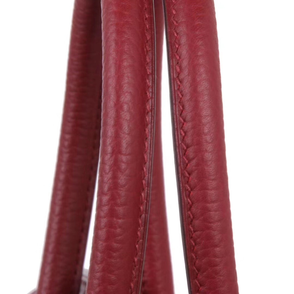 Hermès Bordeaux Birkin 30 cm Togo Leather Gold Hardware