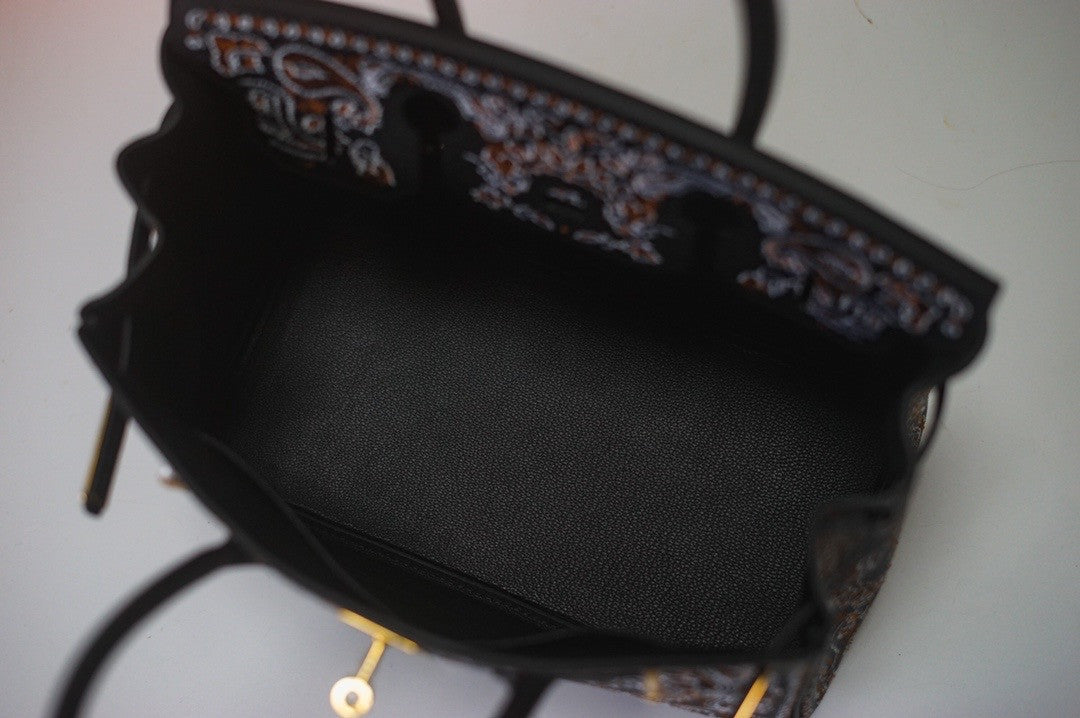 Hermes x Jay Ahr Special Edition custom-embroidering Black Birkin Bag 30cm Epsom Leather Gold Hardware [Carry by Kylie Jenner, Cardi B]