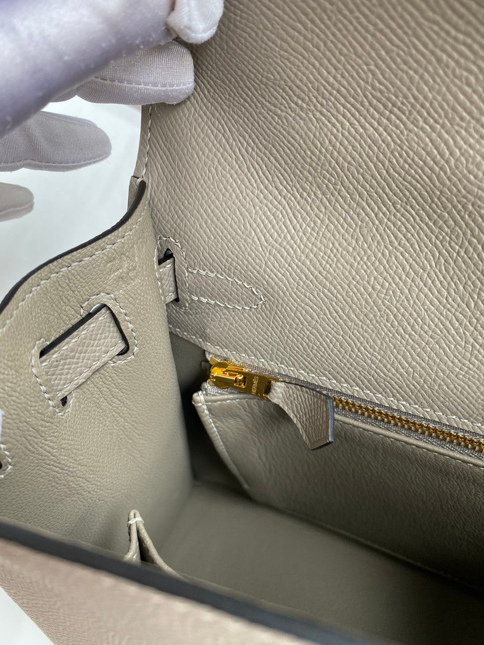 HERMES KELLY 28 SELLIER M8 GRIS ASPHALTE EPSOM GOLD HARDWARE