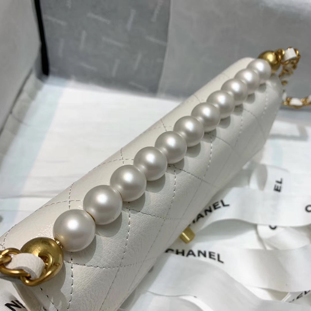 Chanel Clutch with Chain White  AP1001