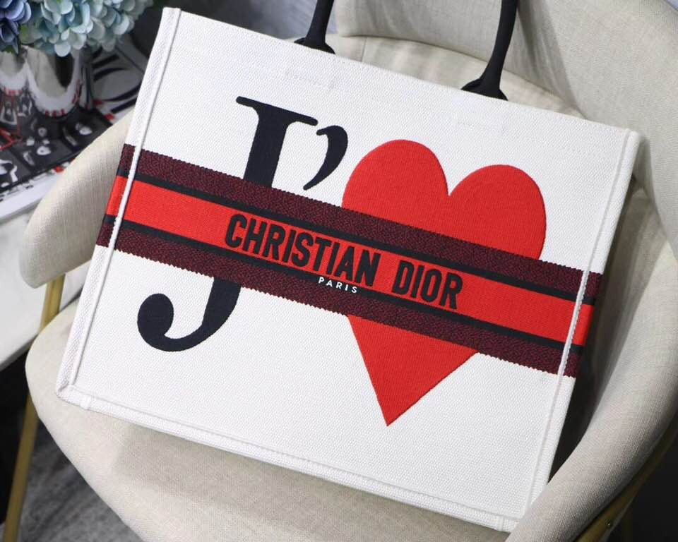 Christian Dior Limited Edition Hearts-Filled Dioramour DIOR BOOK TOTE BAG IN