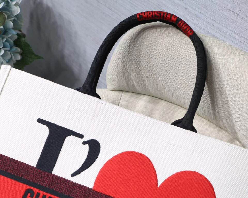 Christian Dior Limited Edition Hearts-Filled Dioramour DIOR BOOK TOTE BAG IN