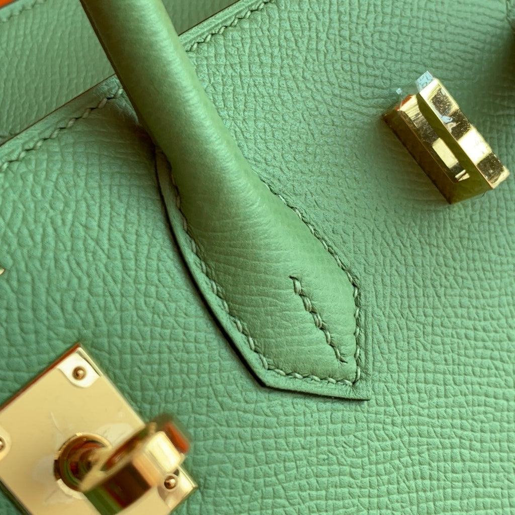Hermes 3I Vert Criquet Birkin 25 cm Epsom Gold Hardware