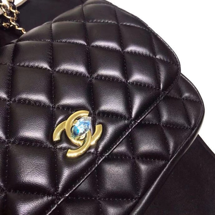 Chanel Black SIDE-PACKS