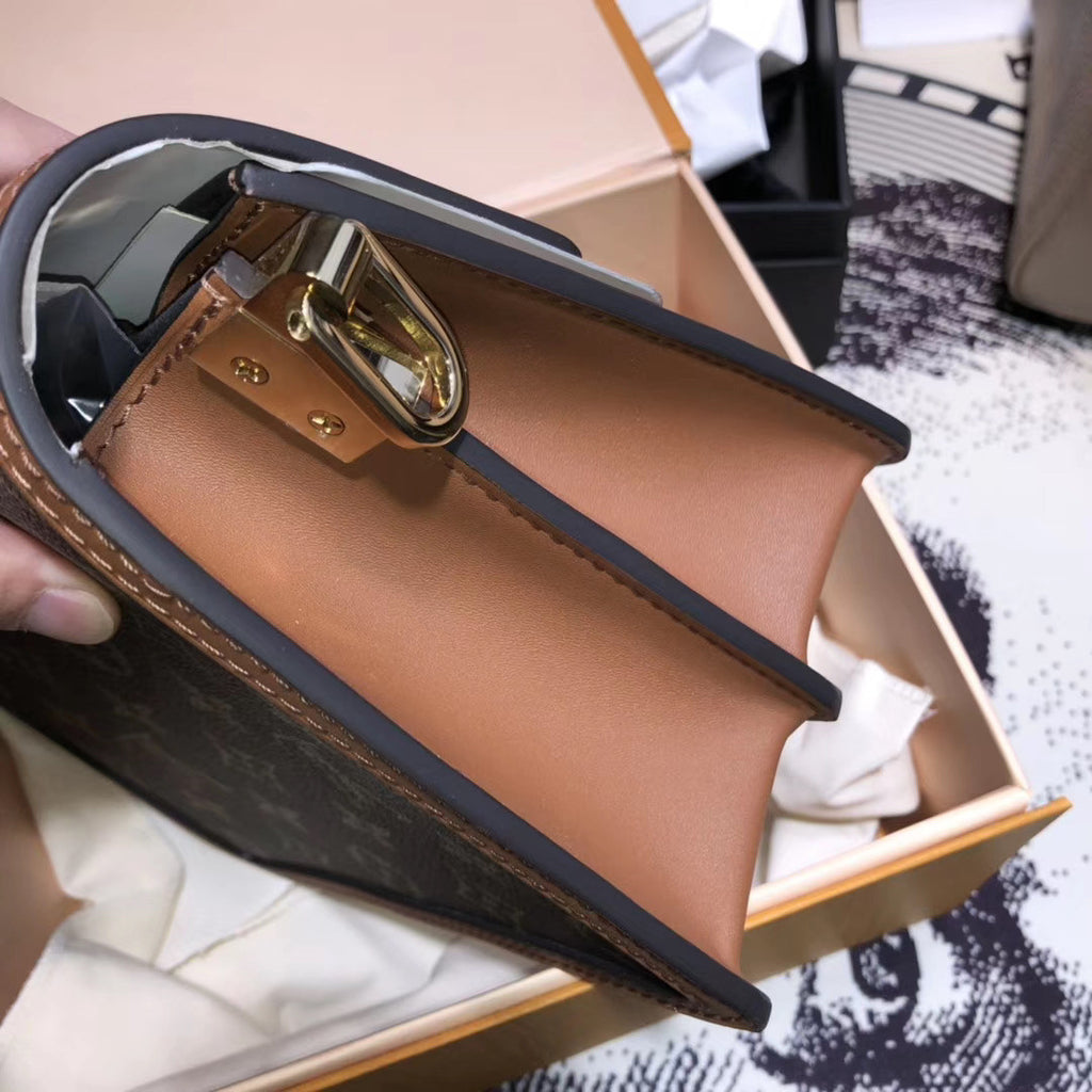 Louis Vuitton M44580 MINI DAUPHINE