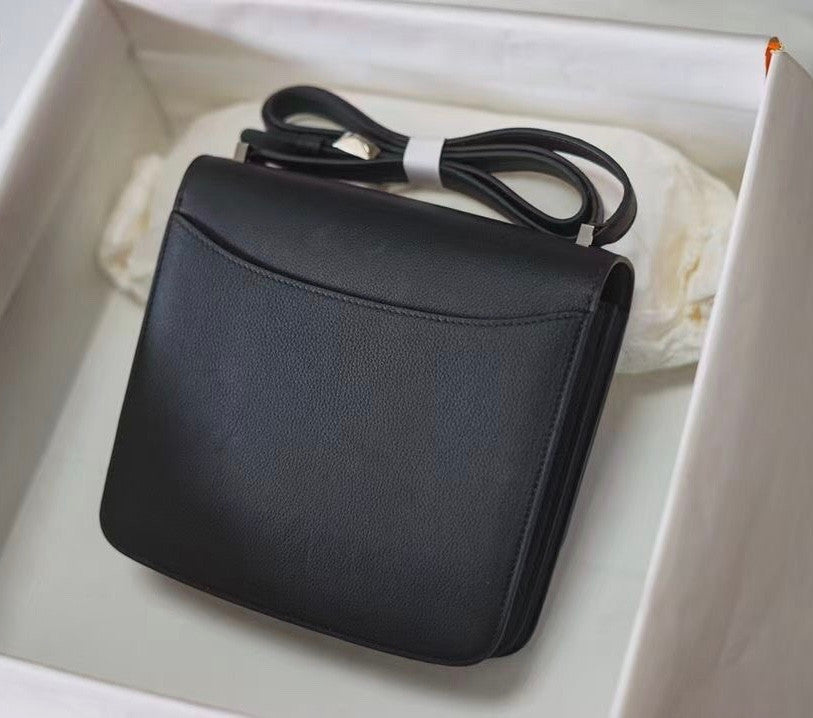 Hermes 2002 Bag Black