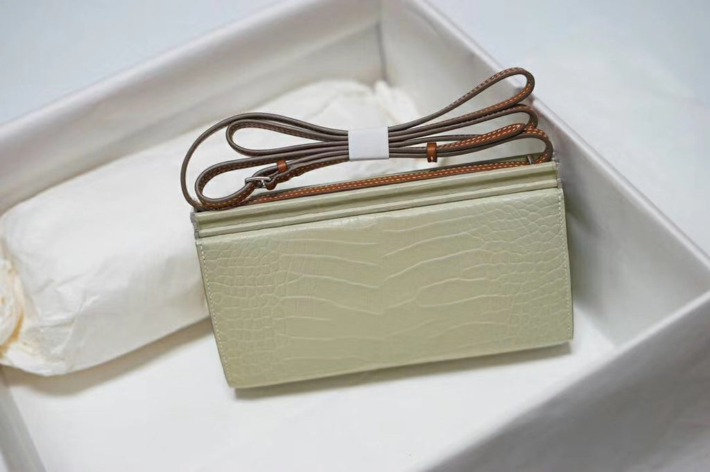 Hermes Clic-H 21 bag Green Alligator with Palladium hardwares