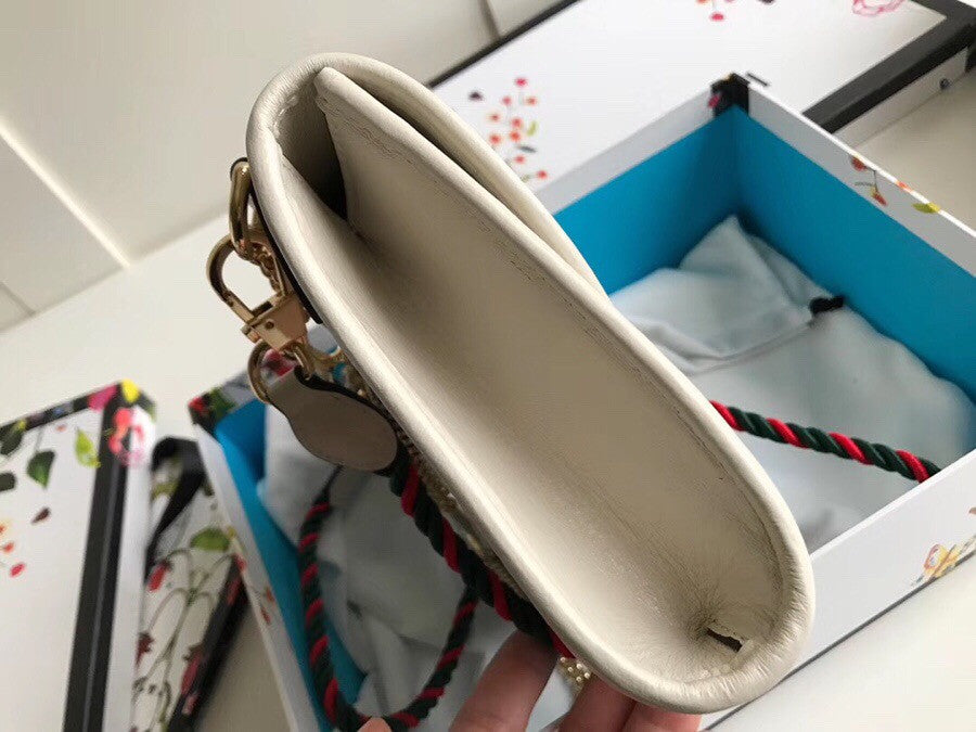 Gucci Rajah medium shoulder bag  White