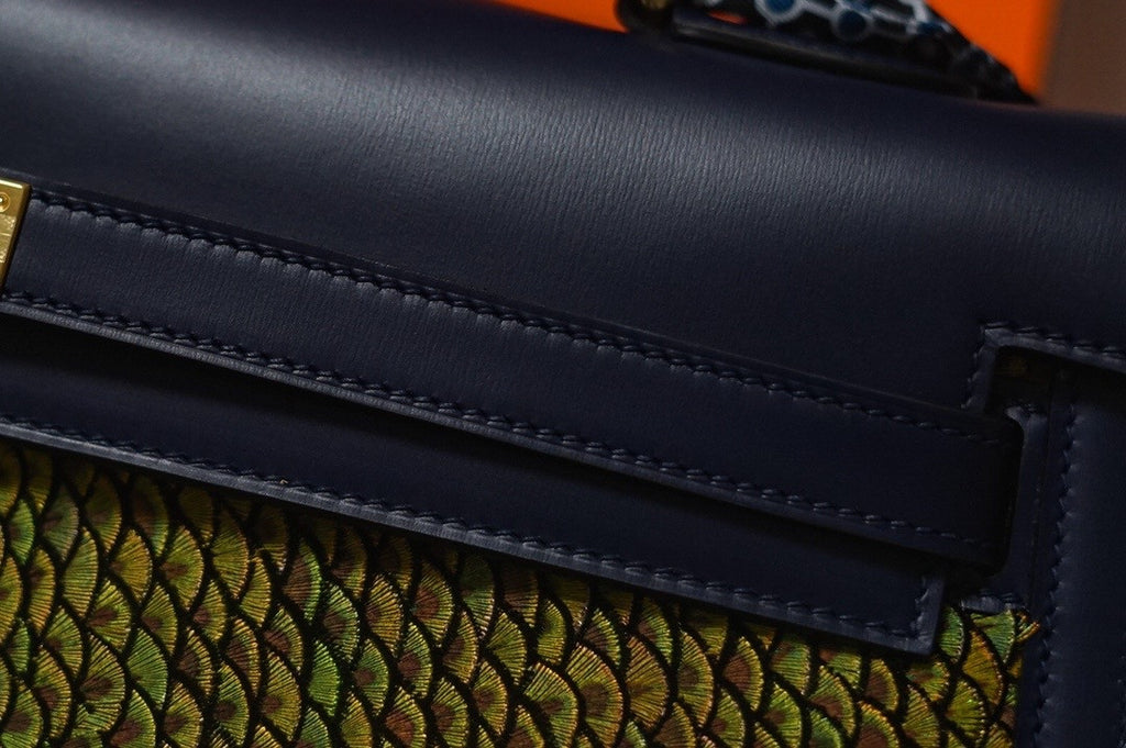 Hermes  FEATHER KELLY 40 Black Peacock feather & Box Leather with Palladium Hardware