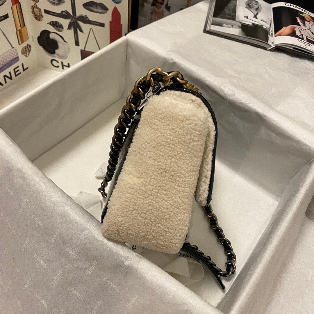 CHANEL 19 HANDBAG Black Shearling Lambskin
