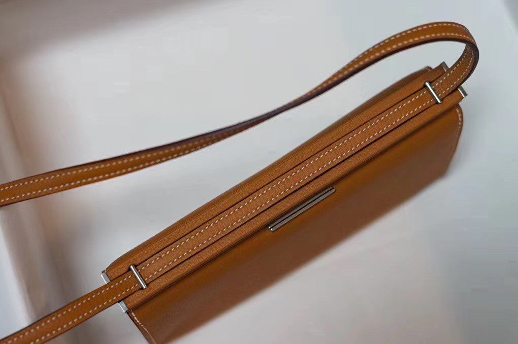 Hermes Clic-H 21 bag Gold