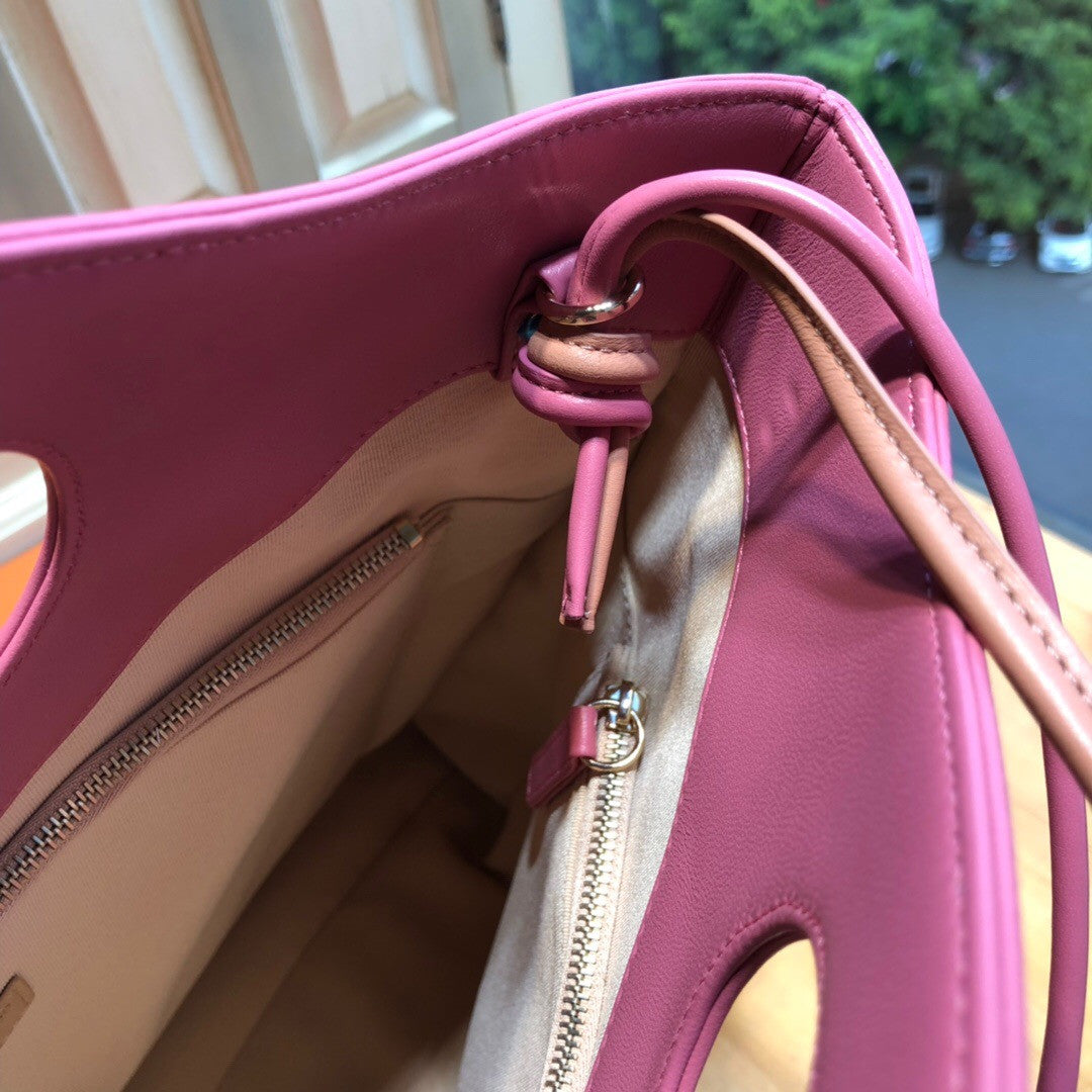 CHANEL 31 Large Shopping Bag Pink