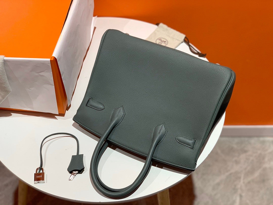 Hermes 63 Vert Amande Birkin 25cm Togo Palladium Hardware