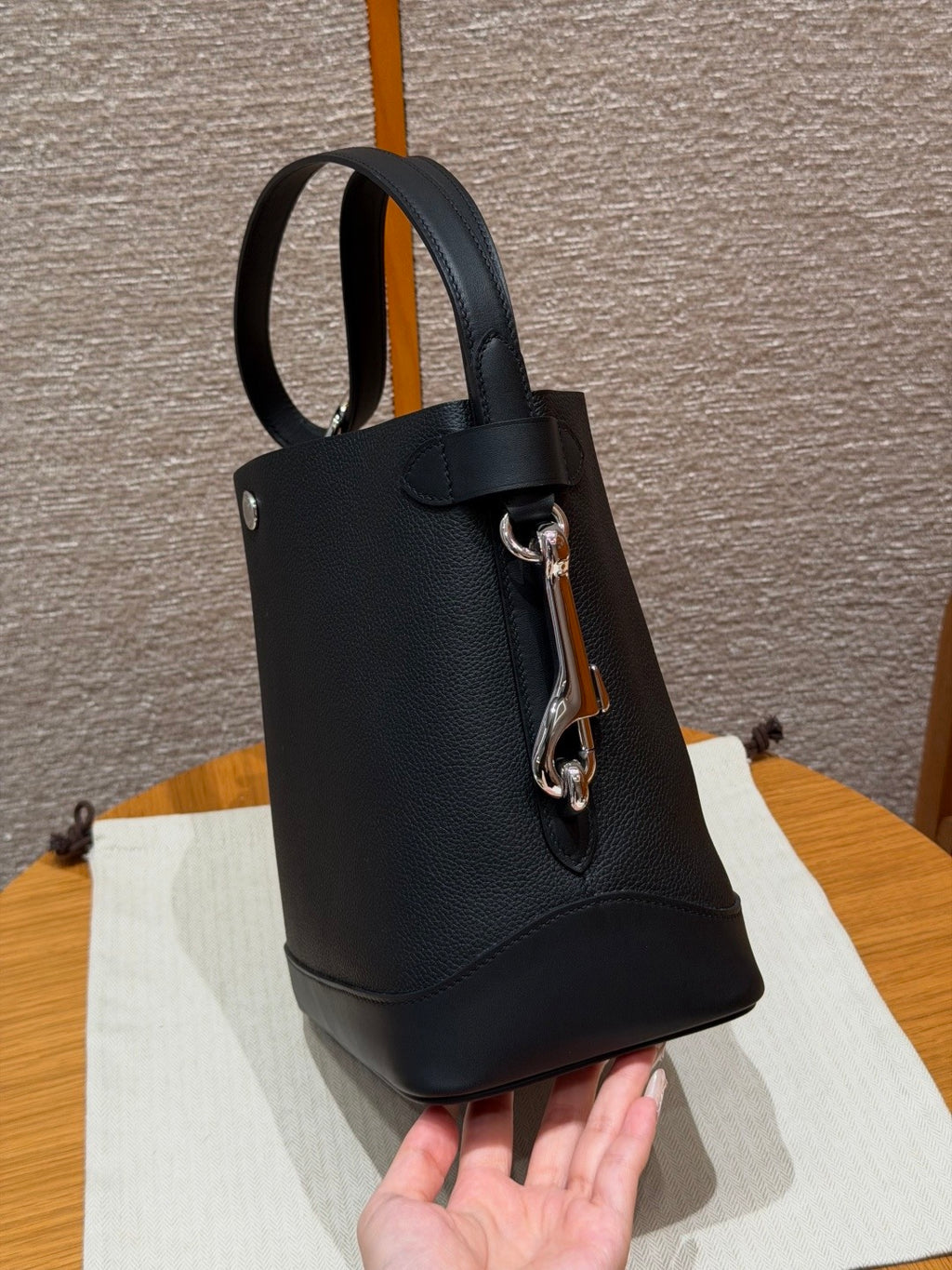 Hermès Double Longe Bucket Bag Black
