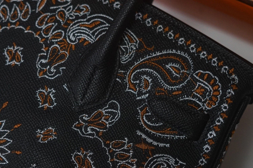 Hermes x Jay Ahr Special Edition custom-embroidering Black Birkin Bag 30cm Epsom Leather Gold Hardware [Carry by Kylie Jenner, Cardi B]