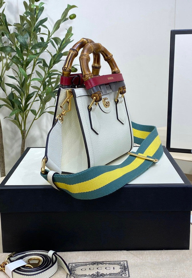 Gucci Diana Mini tote bag White