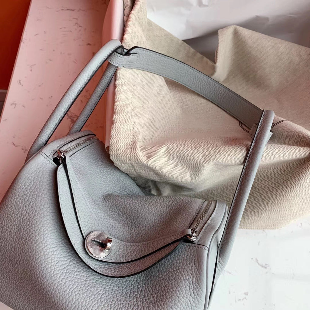 Hermes 8U Bleu Glacier  Lindy 26 Togo Palladium Hardware