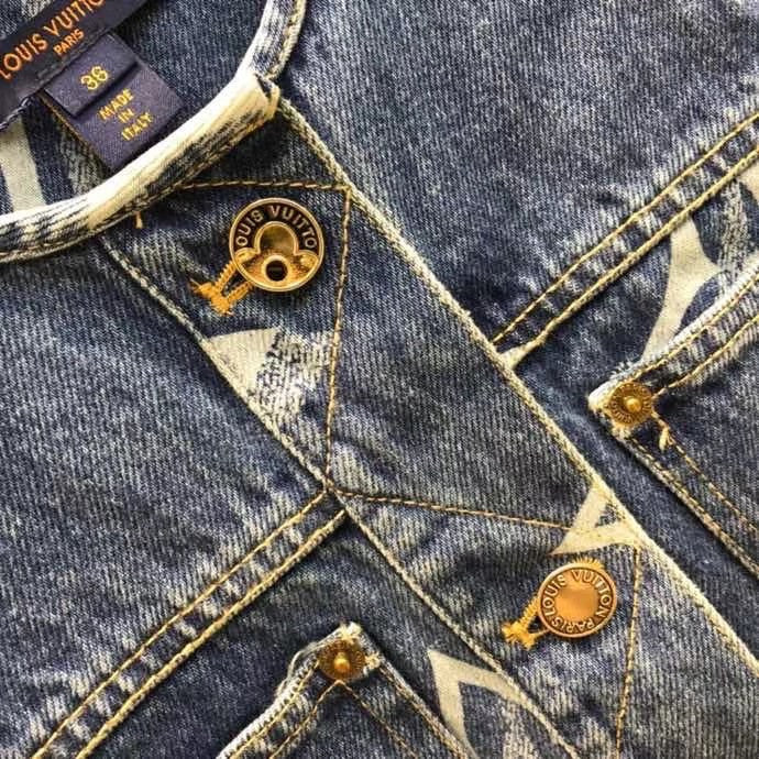 Louis Vuitton 1A8LIN  BLURRY GIANT MONOGRAM COLLARLESS DENIM JACKET