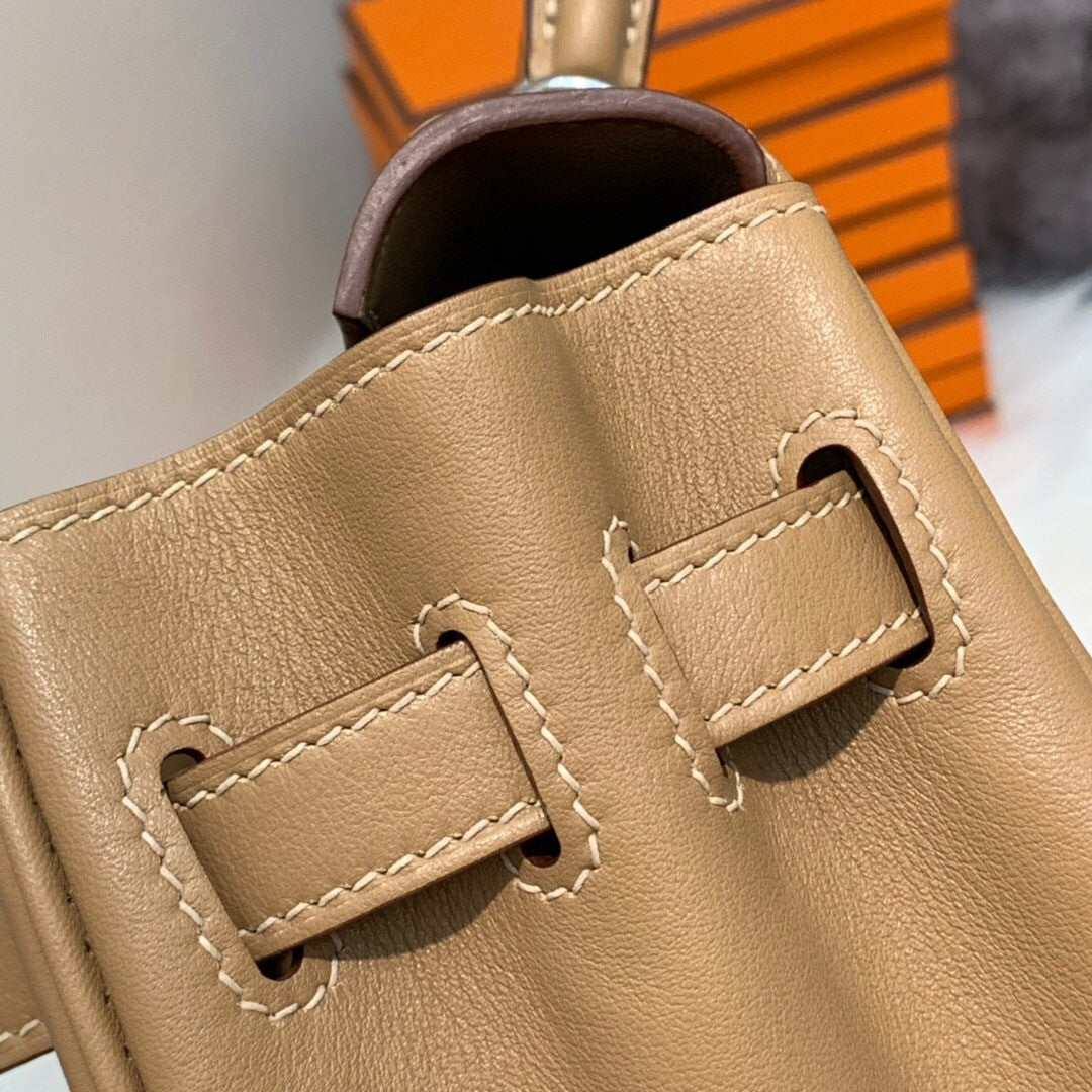 Hermes Special Order Kelly Lakis 32 Abricot with Palladium Hardware