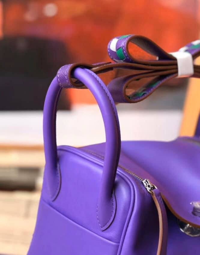 Hermes Rare  Mini Lindy 20cm Bag Violet Swift Leather Palladium Hardware with rare Tressage Strap