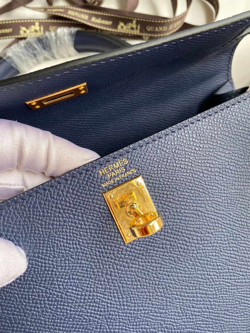 HERMES KELLY 28 SELLIER DEEP BLUE EPSOM GOLD HARDWARE