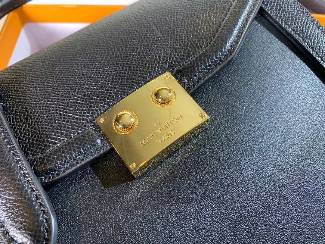 Louis Vuitton M55335 LV ARCH PM