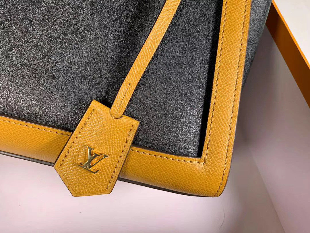 Louis Vuitton M55488 LV ARCH PM