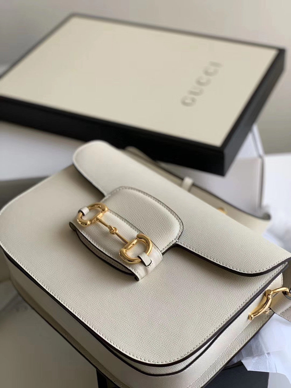 Gucci 1955 Horsebit shoulder bag White
