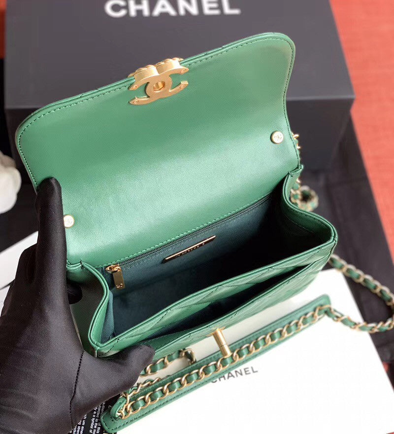 Chanel Flap Bag With Top Handle AS0970 Green