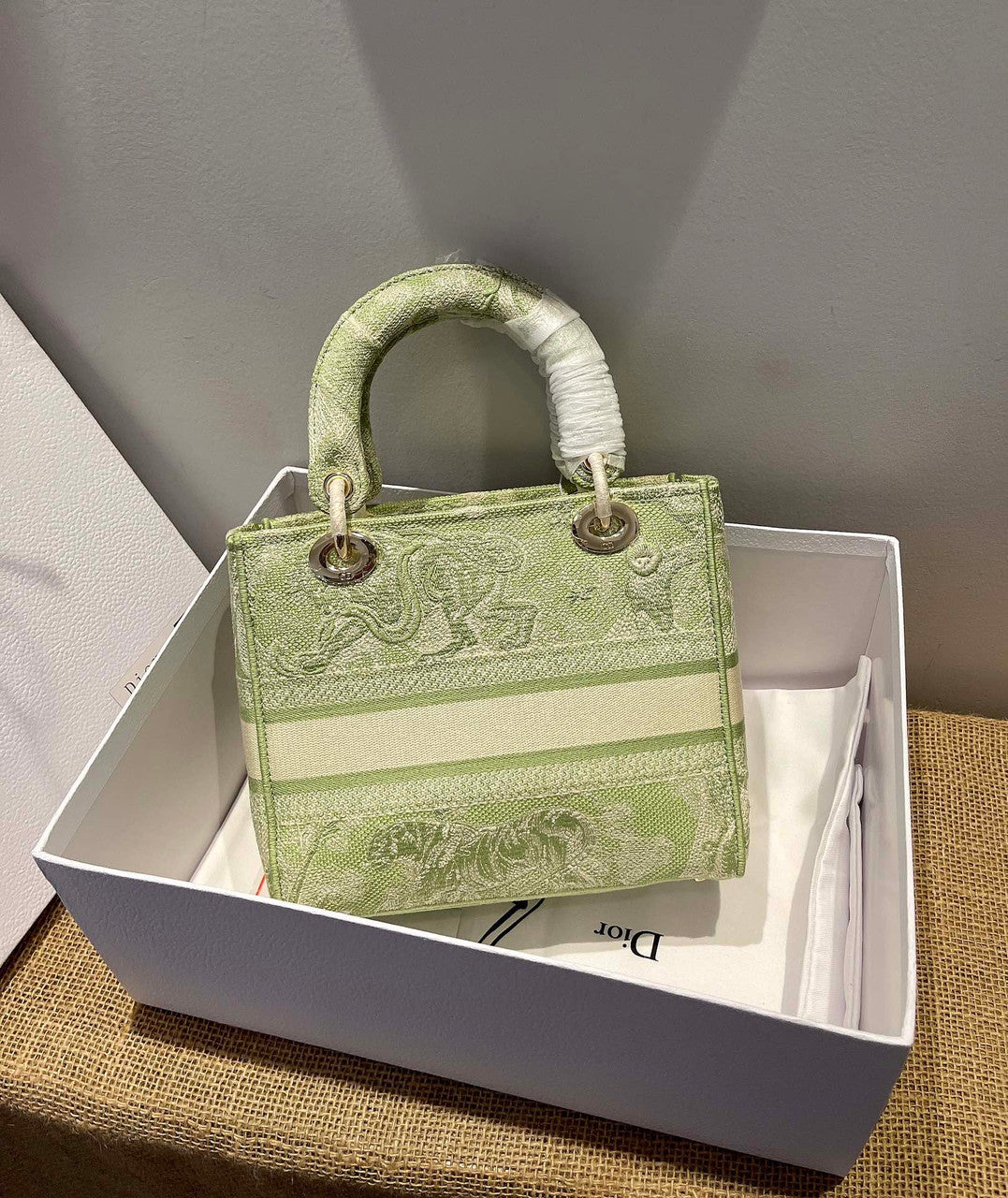 Christian Dior MEDIUM LADY D-LITE BAG Gray Toile de Jouy Reverse Embroidery