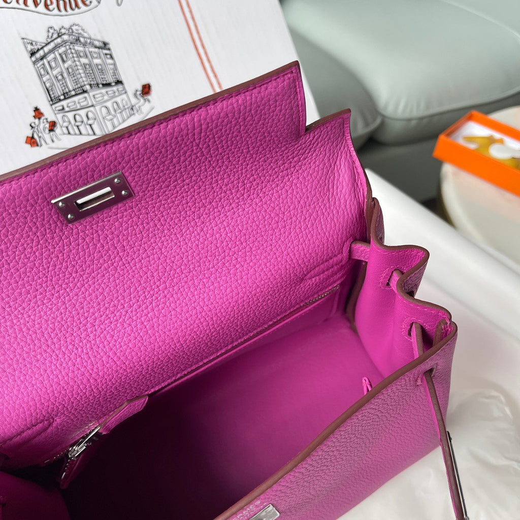 Hermès Magnolia Kelly 25  Togo Palladium Hardware