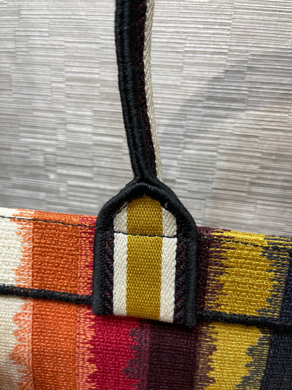 Christian Dior DIOR BOOK TOTE Multicolor D-Stripes Embroidery Reference: M1286ZRFR_M884