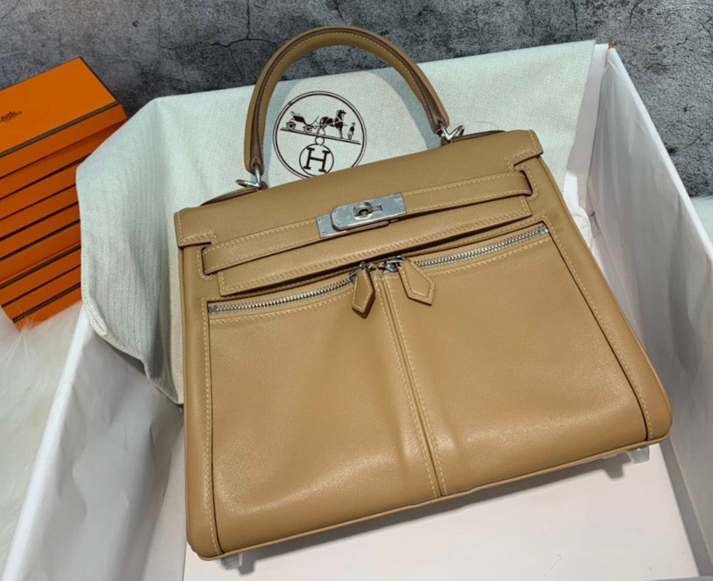 Hermes Special Order Kelly Lakis 32 Abricot with Palladium Hardware