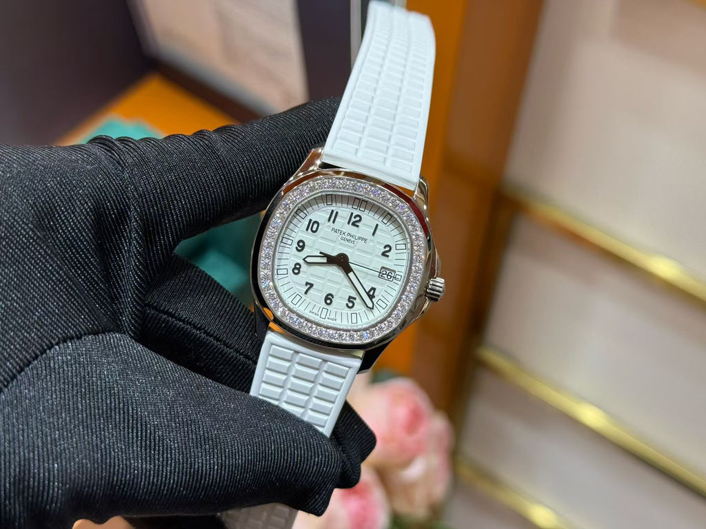 Patek Philippe Aquanaut White Rubber Strap Watch