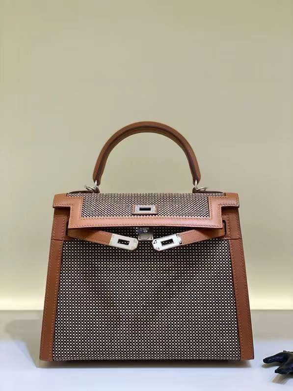 HERMÈS KELLY 25 SELLIER QUADRILLE SESAME SWIFT AND CANVAS PALLADIUM HARDWARE