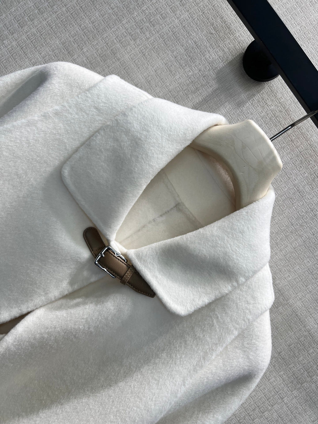 Hermès White Cashmere Wrap Coat Hermès
