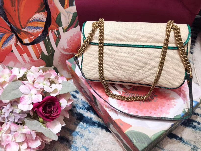 Gucci Online Exclusive GG Marmont raffia small shoulder bag