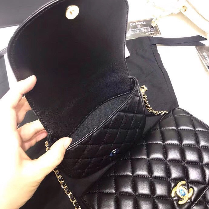 Chanel Black SIDE-PACKS