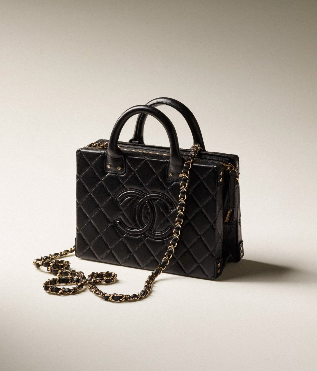 Chanel VANITY CASE 2022
