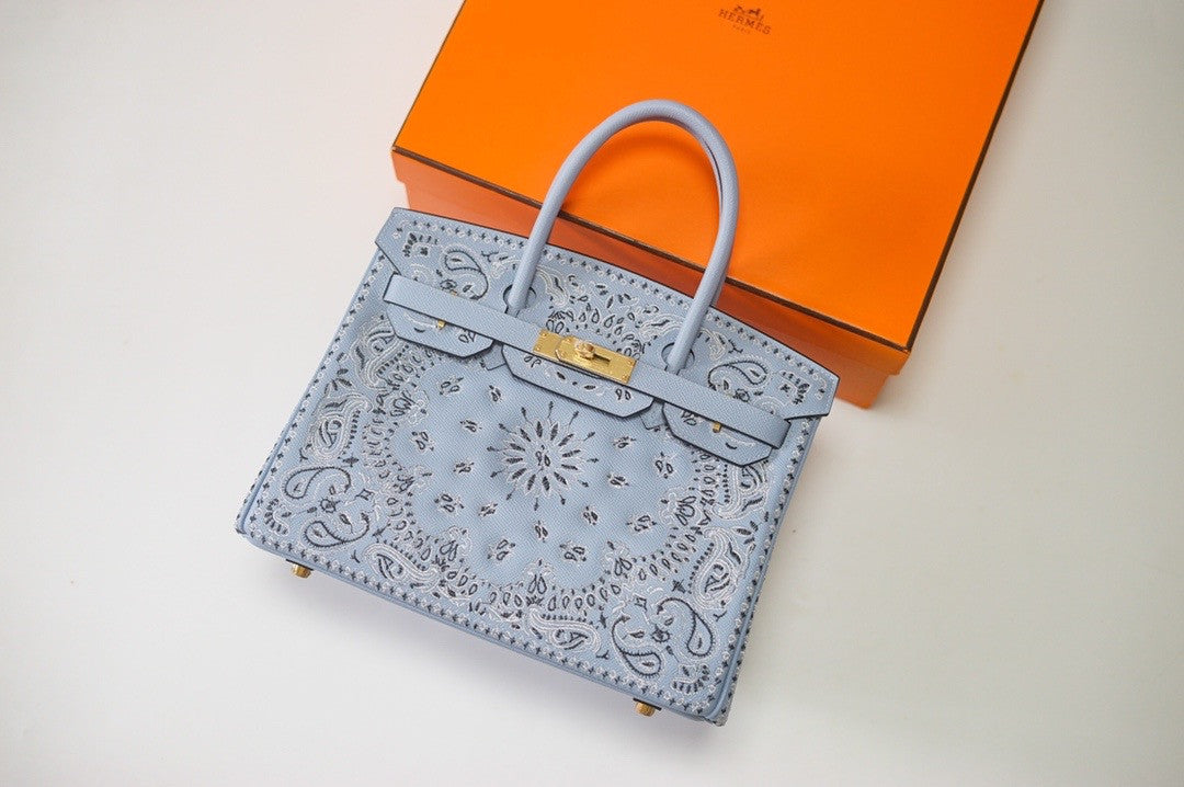 Hermes x Jay Ahr Special Edition custom-embroidering Blue lin Birkin Bag 30cm Epsom Leather Gold Hardware [Carry by Kylie Jenner, Cardi B]