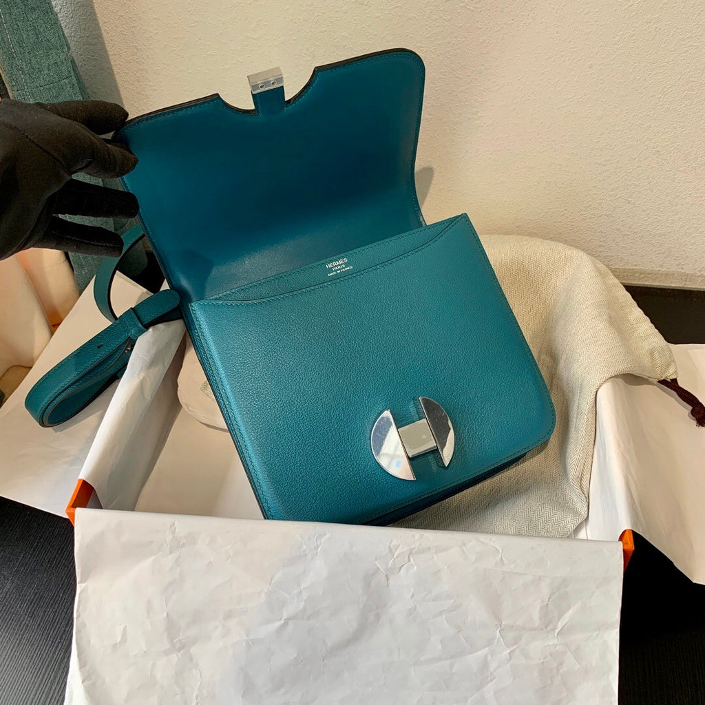 Hermes 2002 Bag 7F Bleu Paon
