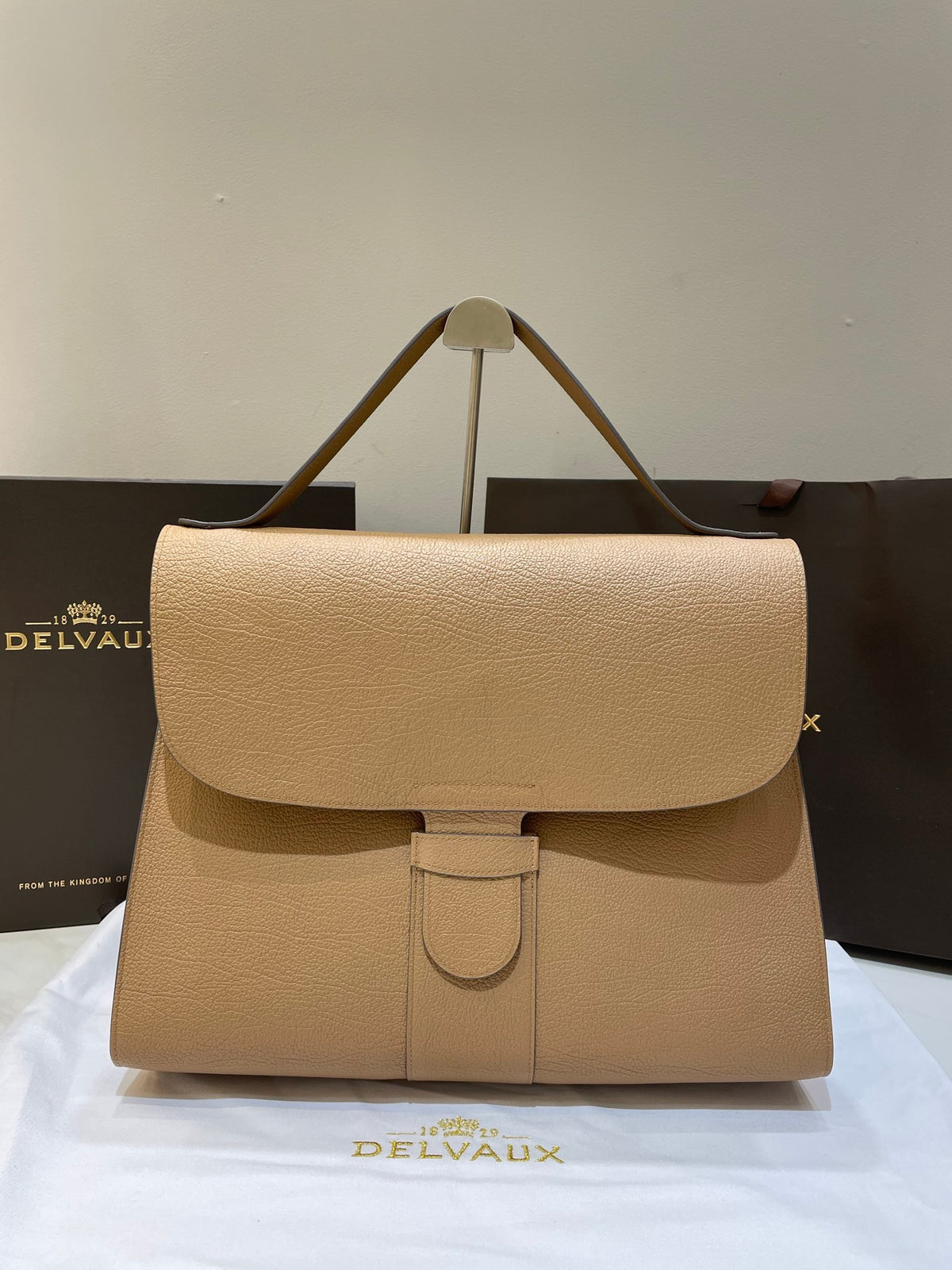 Delvaux Brillant Tempo Large (GM) – Allure Calfskin & Sheepskin Interior Beige