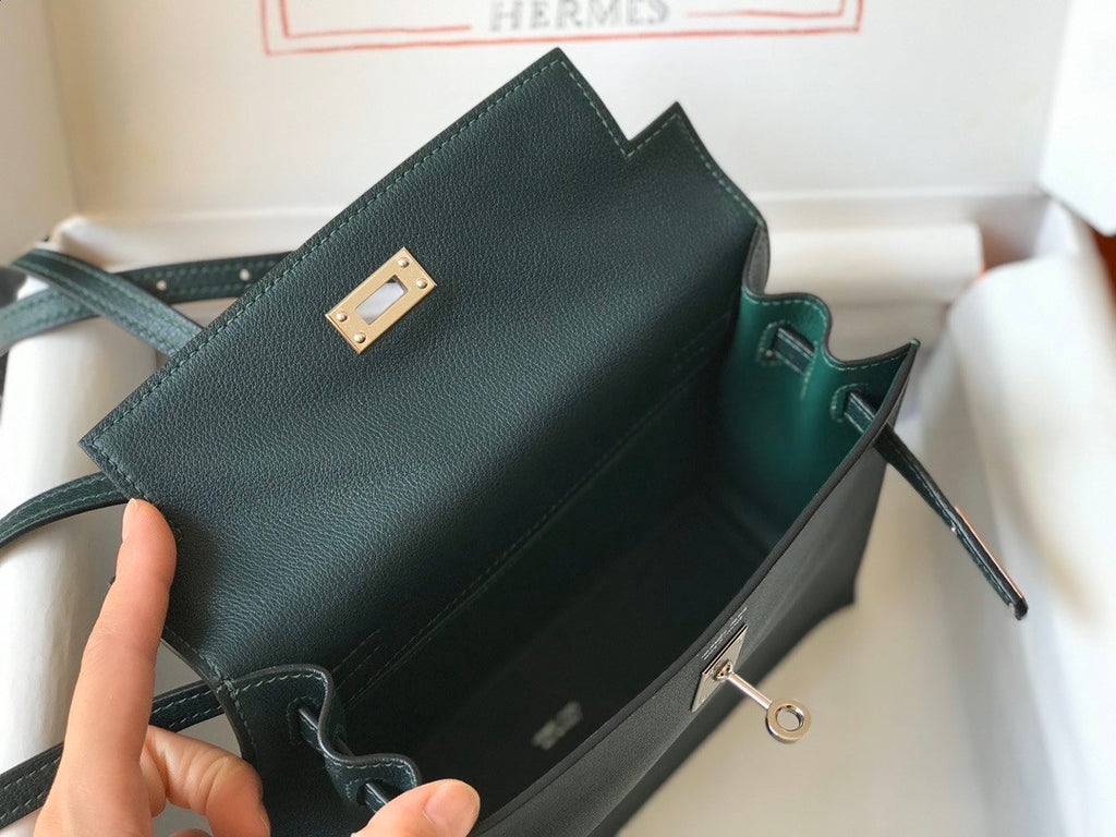 Hermes 2Q Vert Anglais Kelly Danse Bag Evercolour Leather Gold Hardware
