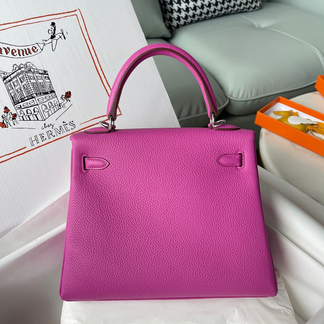 Hermès Magnolia Kelly 25  Togo Palladium Hardware