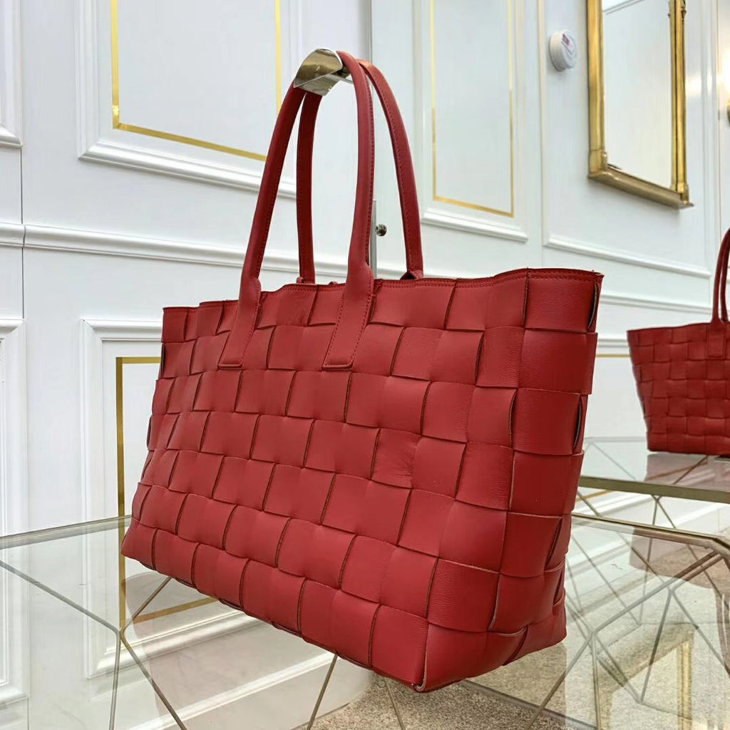 Bottega Veneta MEDIUM TOTE IN MAXI INTRECCIO Red