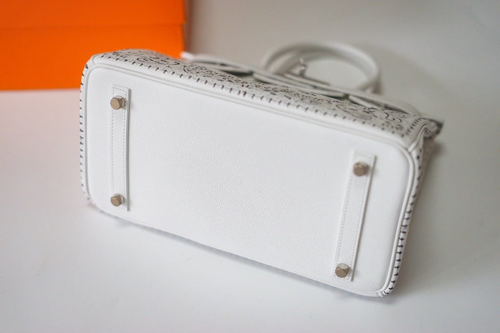 Hermes x Jay Ahr Special Edition custom-embroidering  White Birkin Bag 30cm Epsom Leather Palladium Hardware [Carry by Kylie Jenner, Cardi B]