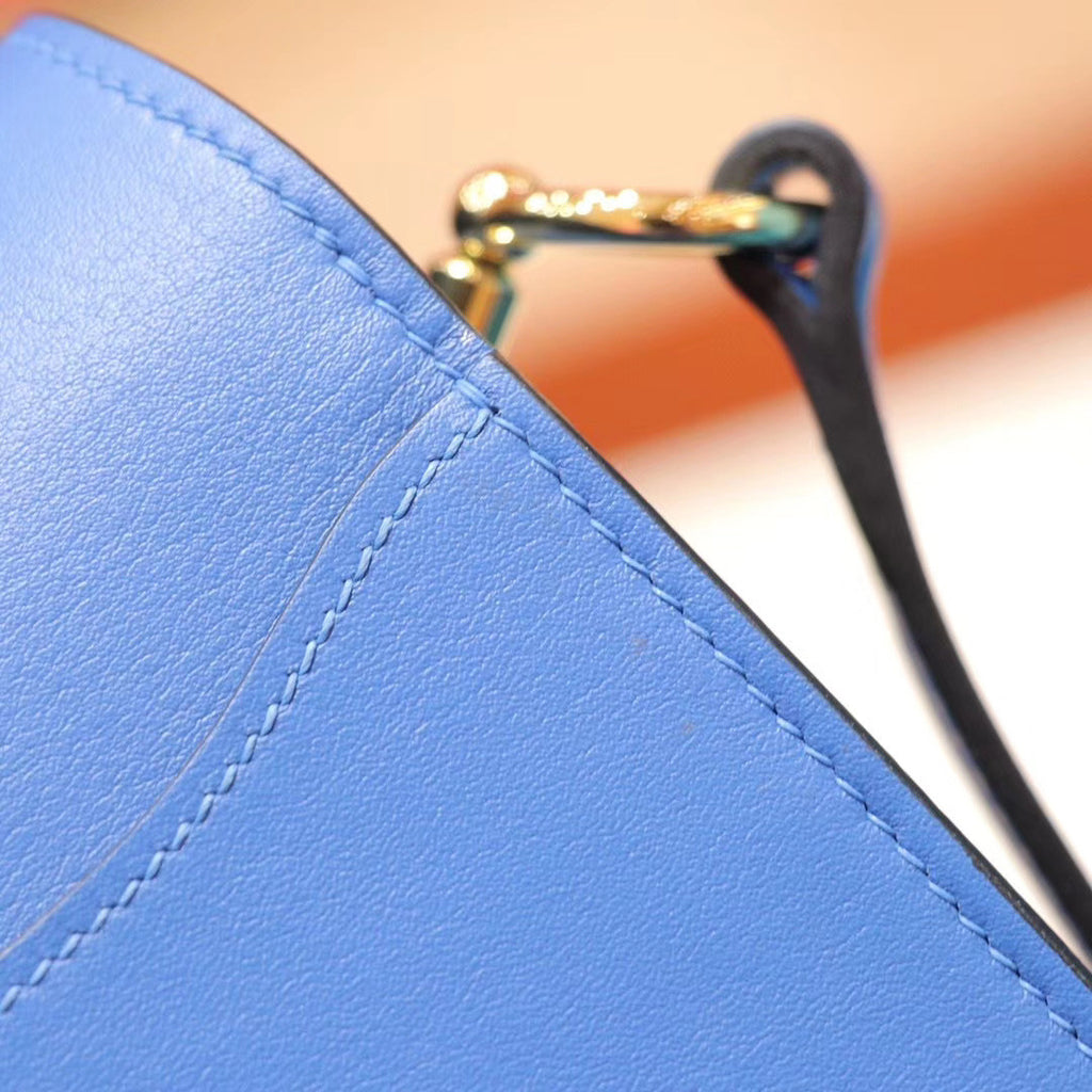Hermes 7Q Mykonos Swift Calfskin Mini Roulis Bag